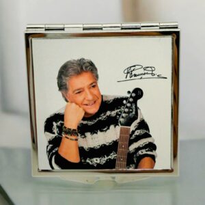 Miroir de sac – Tout s'oublie un jour – Carré – Pull
